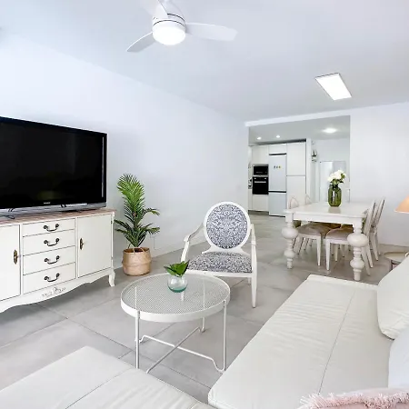 Apartment Delux And Contemporary *